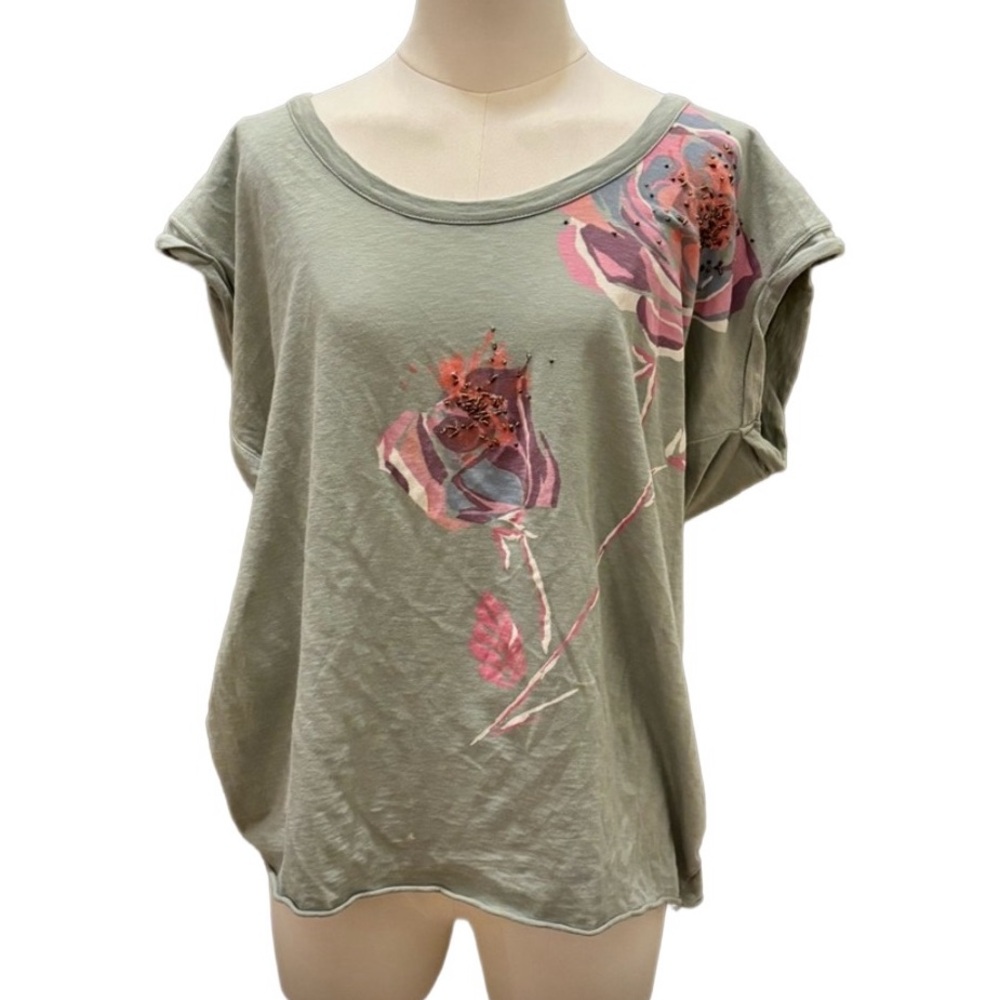 💕 JUICY COUTRE EUC Mint Floral Graphic Short Sleeve Tee; copper beading +